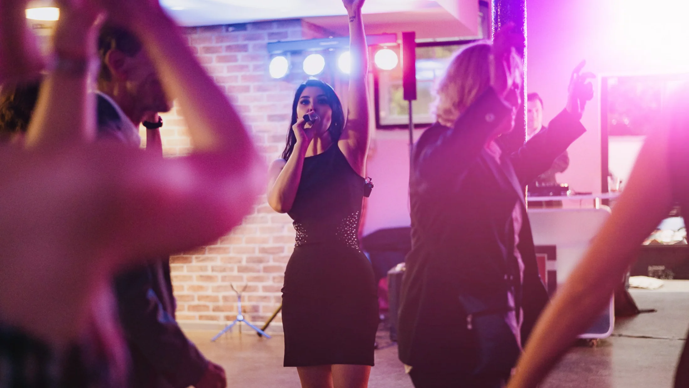 Hochzeitssängerin und Pianistin Köln - Eileen Cassandra