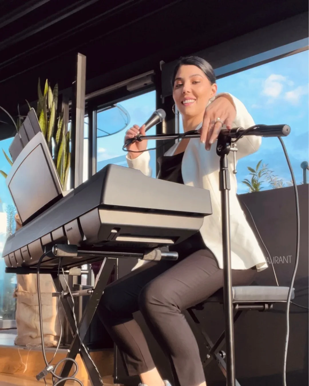 Sängerin Event Köln - Live Events -Pianistin - Eileen Cassandra