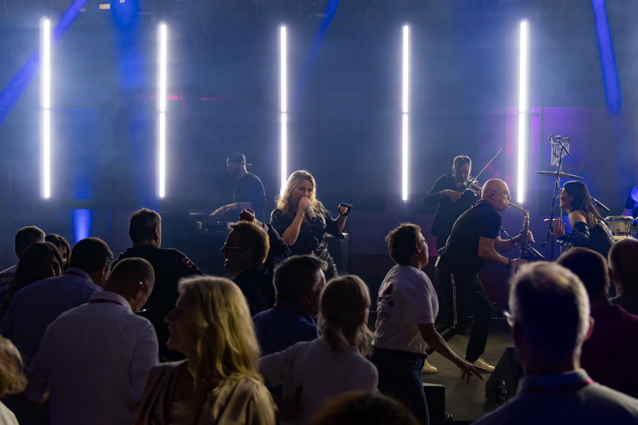 Showband Köln - Live Musik - Band Vibe live